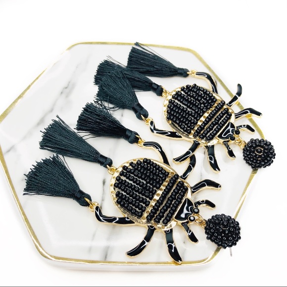 BLACK BEETLE STATEMENT BEADED BUG EARRINGS TASSEL - Picture 2 of 6